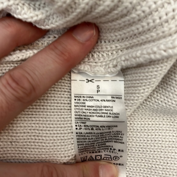 Banana Republic Turtle Neck Cable Knit Sweater Long Sleeve Cream SZ S - Picture 7 of 11